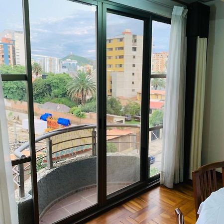 Departamento Comodo Cala Cala كوتشابامبا المظهر الخارجي الصورة